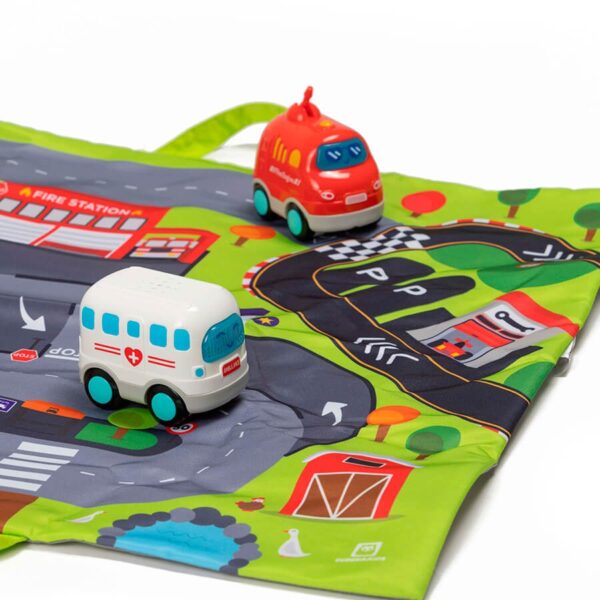 Alfombra de juegos con 3 coches - Imagen 2
