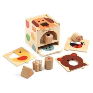 caja de madera primera edad